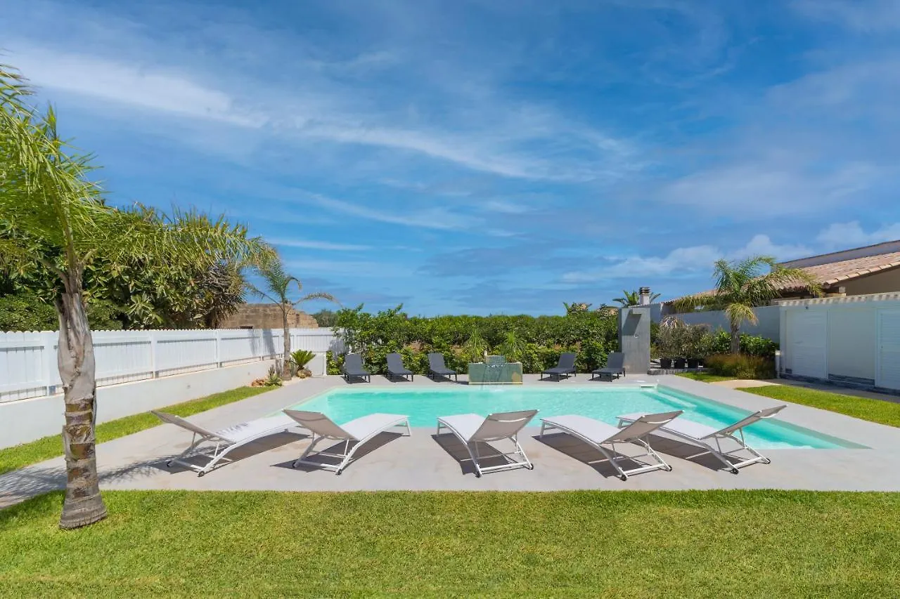 Villa White Luxury Residence Marsala